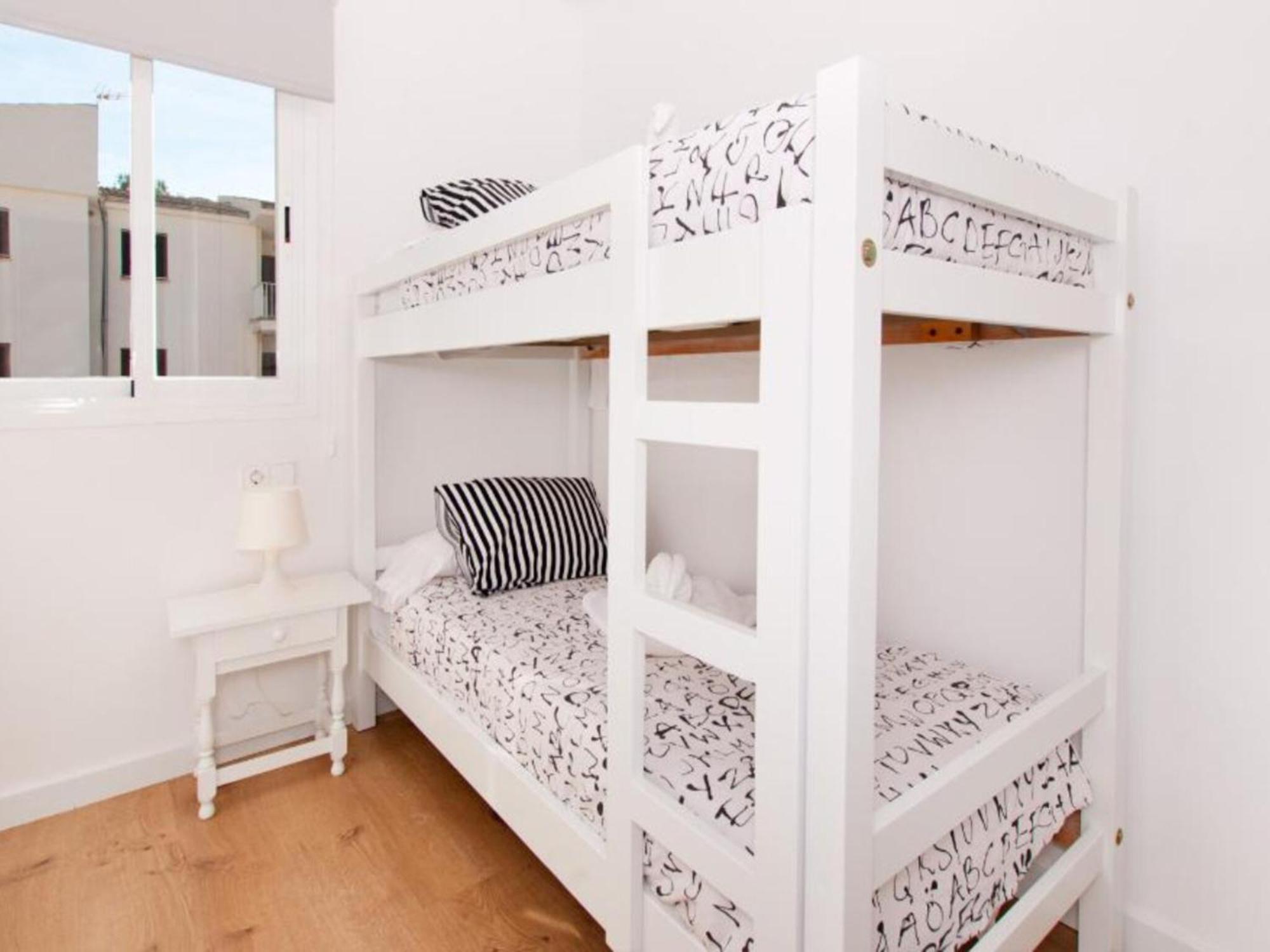 Beautiful Apartment, 50m From
